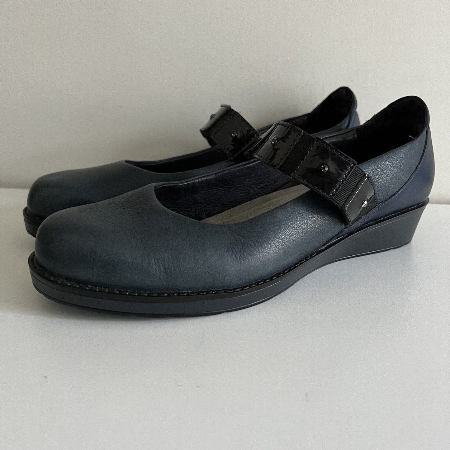 Naot Women's Honesty Shoes Size 38 8 Ink Navy Blue Leather Mary Jane Israel