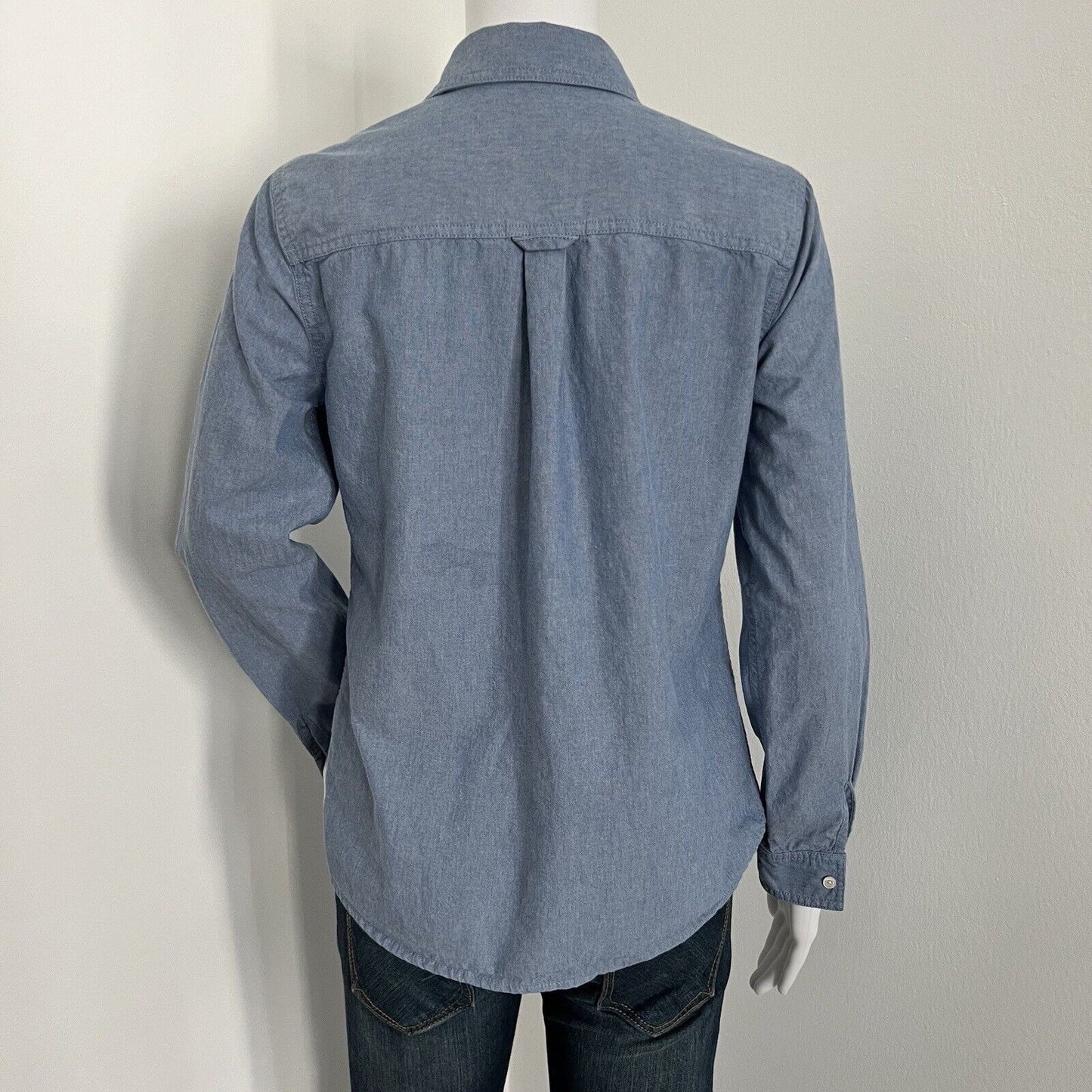 J McLaughlin Women's Chambray Shirt Size XS Long Sleeve Blue 100% Cotton Button