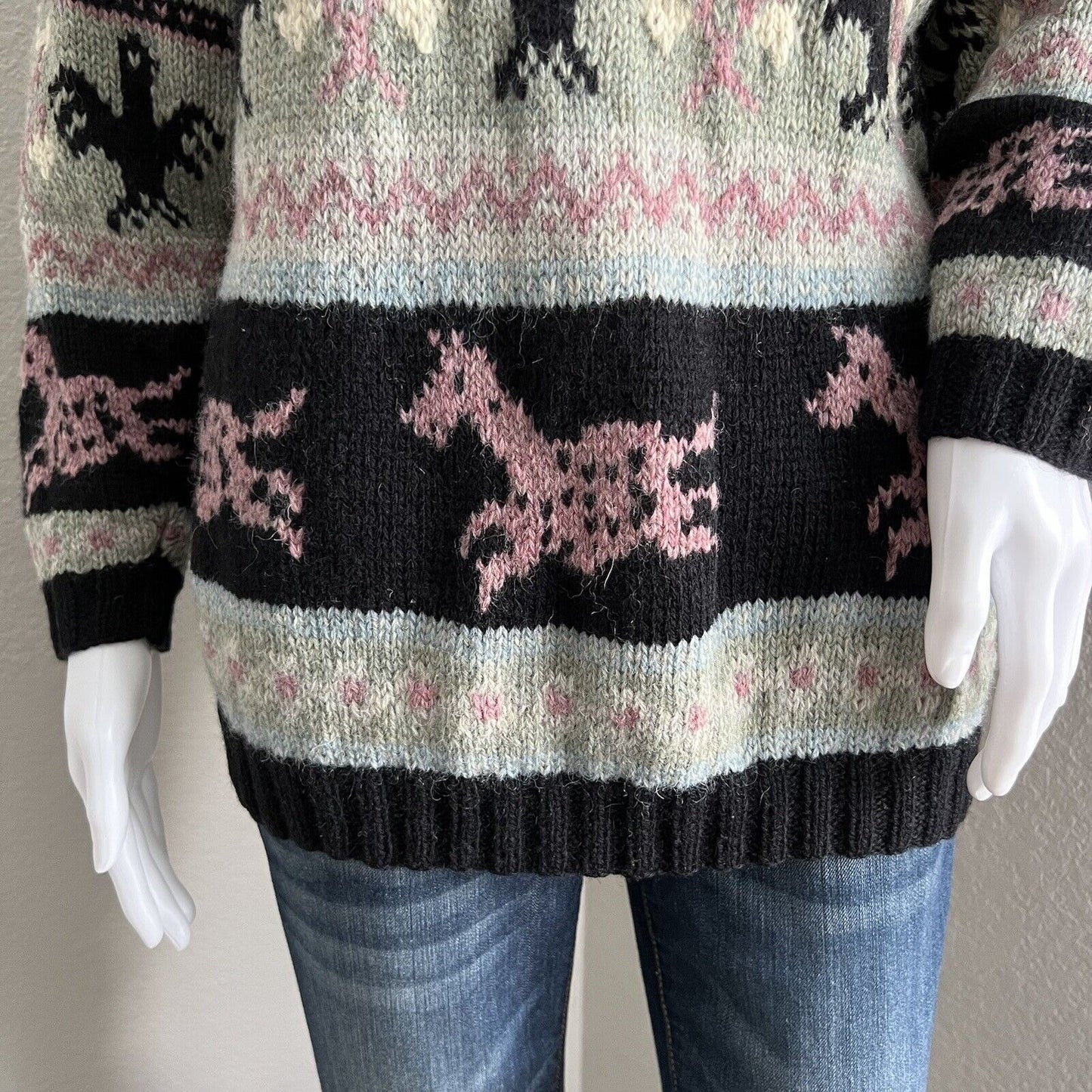 Vintage Susann D Women's Sheltand Wool Sweater Size S Folk Design Hong Kong