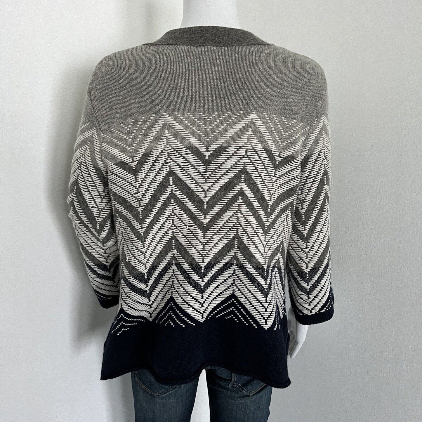 Moth Anthropologie Women's Cardigan Size M Navy Gray Chevron Pattern Open Wool