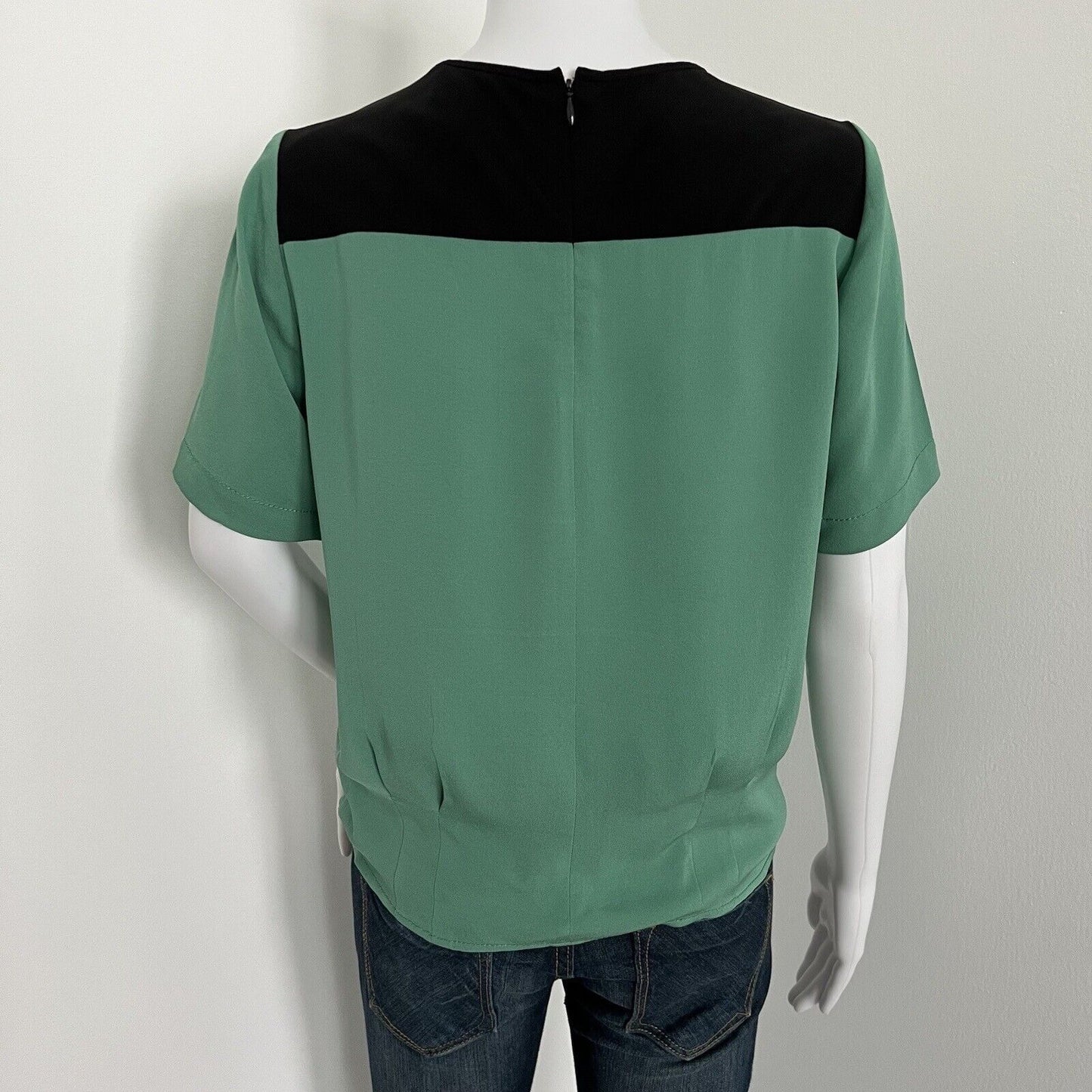 Diane von Furstenberg Women's Silk Blouse Size 6 Green Colorblock Short Sleeve