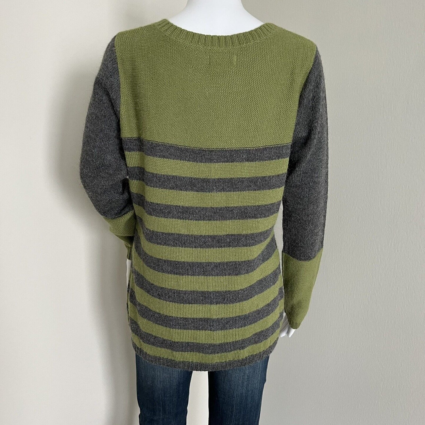 Novica Women's Sweater Size M Green Gray Alpaca Wool Blend Striped Made in Peru