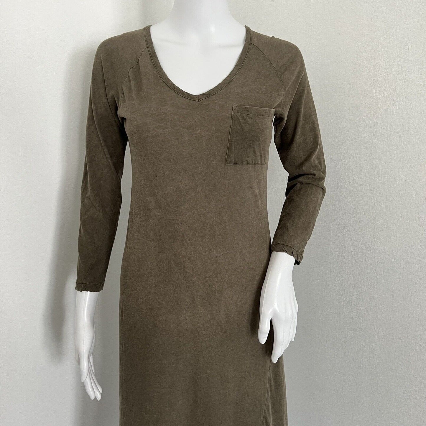 Surface to Air Casual Midi Dress Size 0 XS Long Sleeve Taupe Green Minimalist