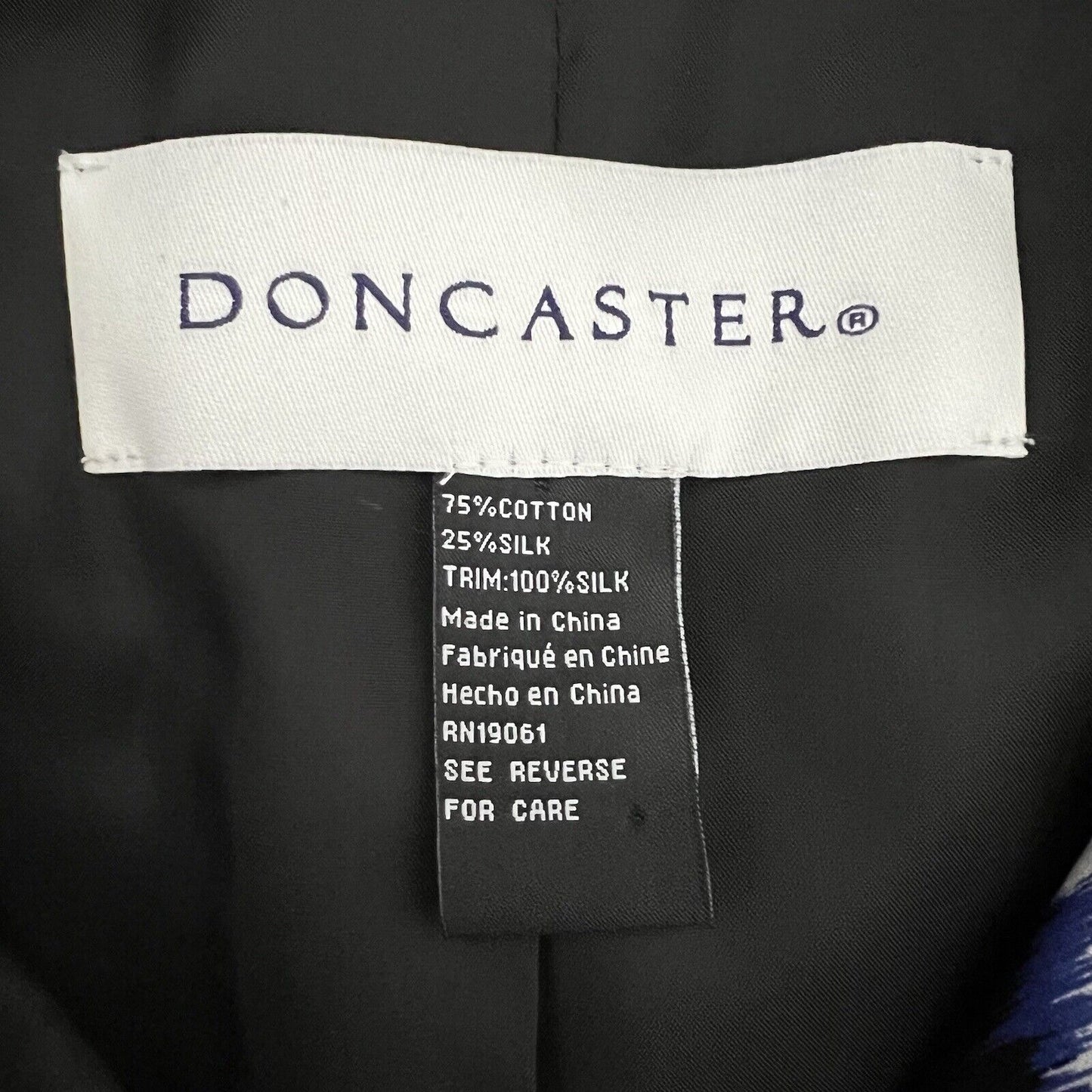 Doncaster Women's Silk Blend Jacket Size 4 Blue Black Ikat Print Toggle Clasps