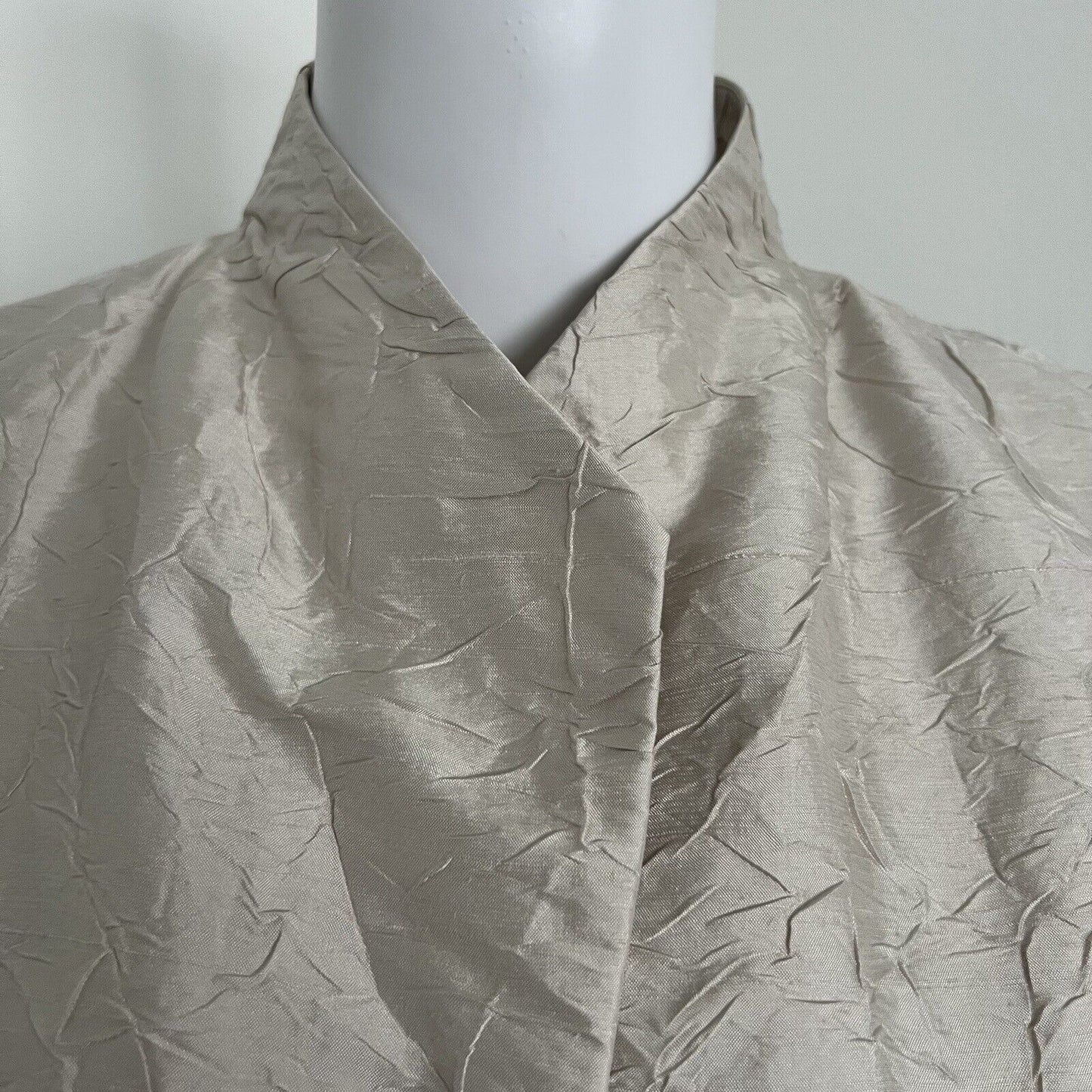 Vintage Eileen Fisher Womens Blouse Size Petite S PS Champagne Crinkle 100% Silk