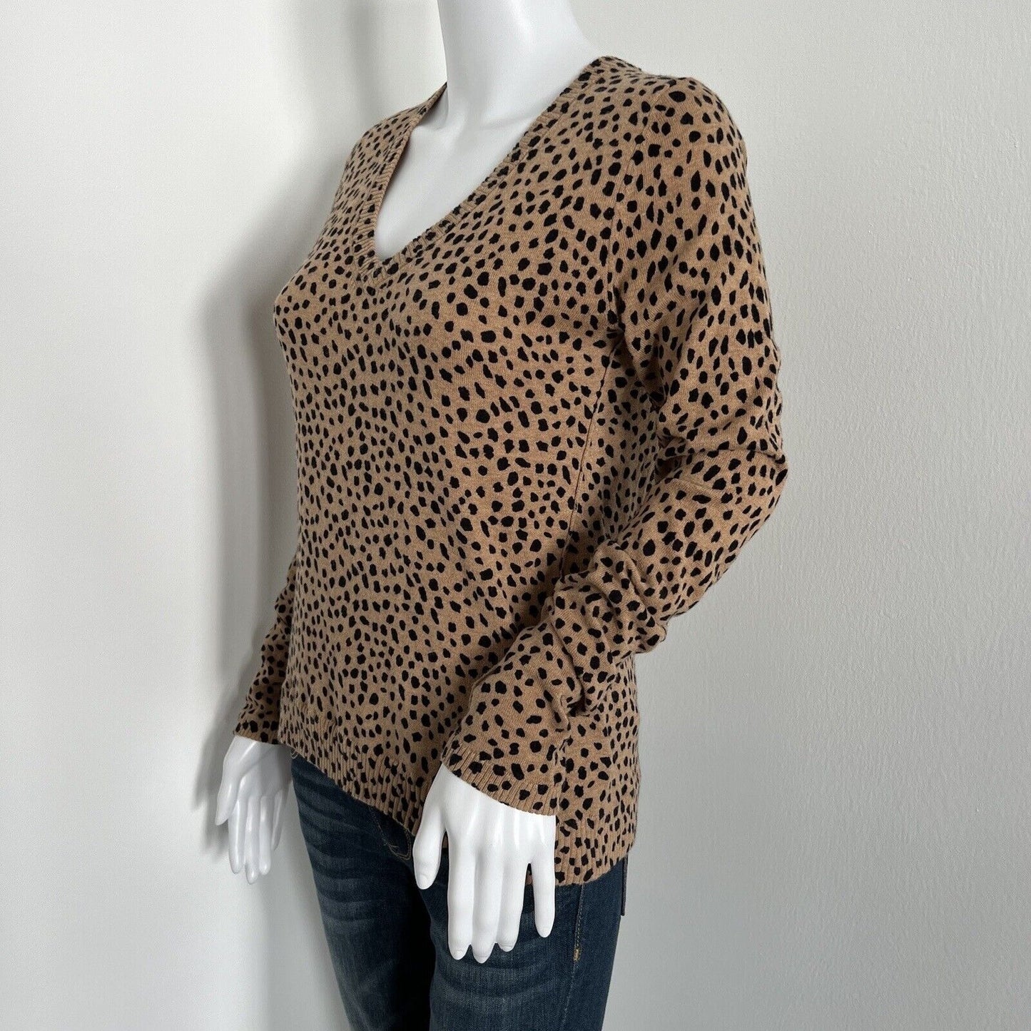 ATM Women's Leopard Spot Sweater Size XS Camel Black Vneck Cotton Cashmere