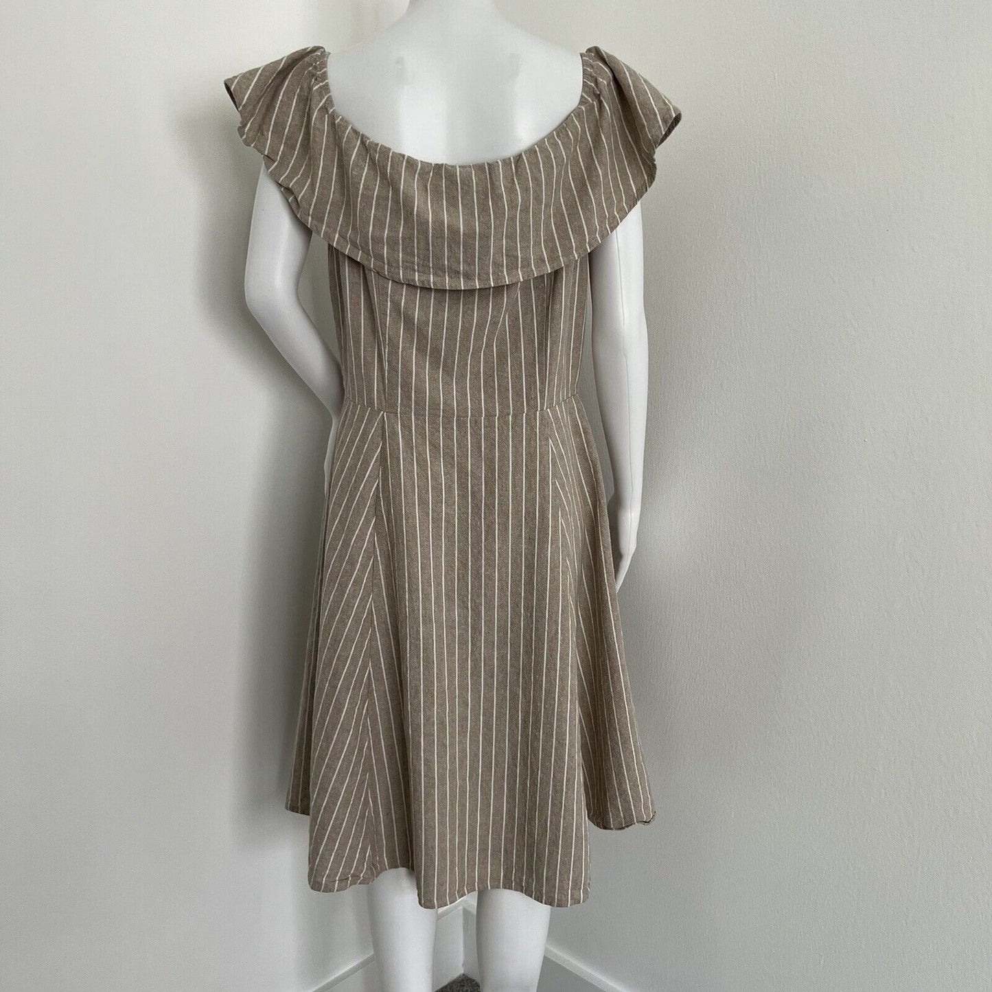 Saks 5th Ave Dress Plus Size 14 Beige Stripe Nautical Pockets Linen Blend