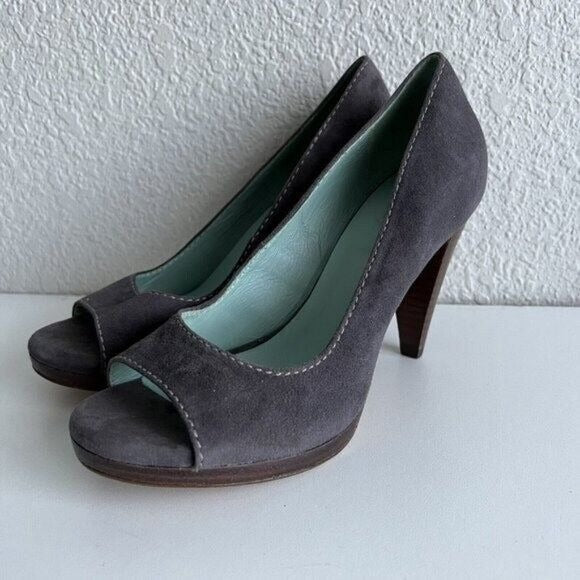 Boden Women's Peep Toe Suede Heels Size 37 7 Gray Taupe Cone Heel Brazil