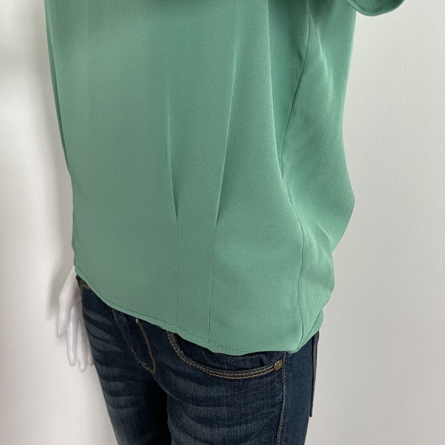 Diane von Furstenberg Women's Silk Blouse Size 6 Green Colorblock Short Sleeve